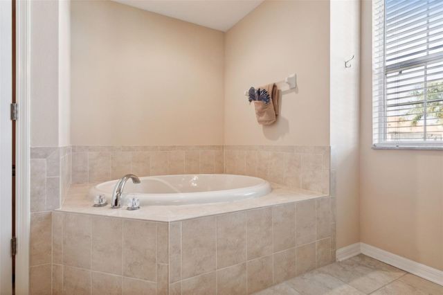 1430 BEACONSFIELD DRIVE, Wesley Chapel, FL 33543