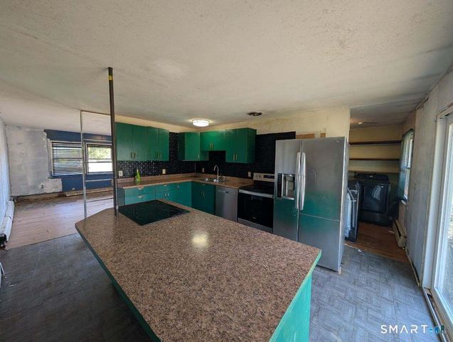 27 Highland Drive, Ledyard, CT 06339