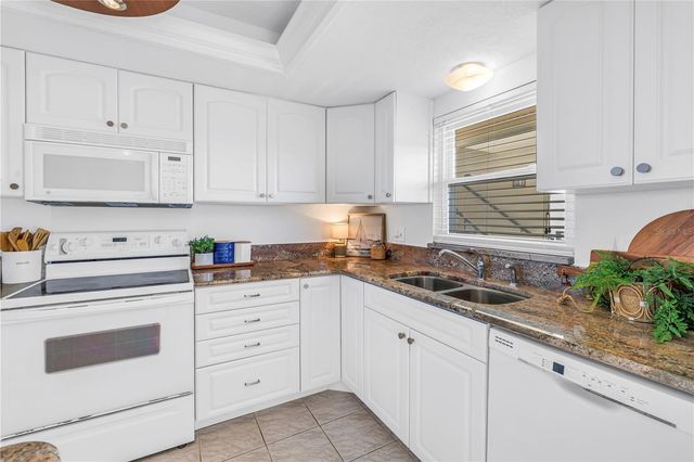 9 HAIG PLACE 510, Dunedin, FL 34698