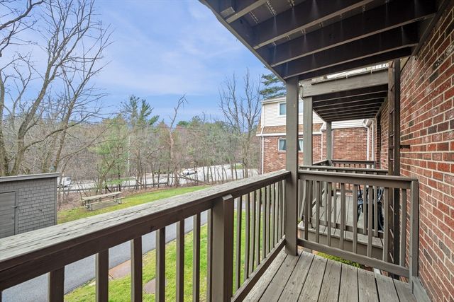 7 Wampus Ave 15, Acton, MA 01720