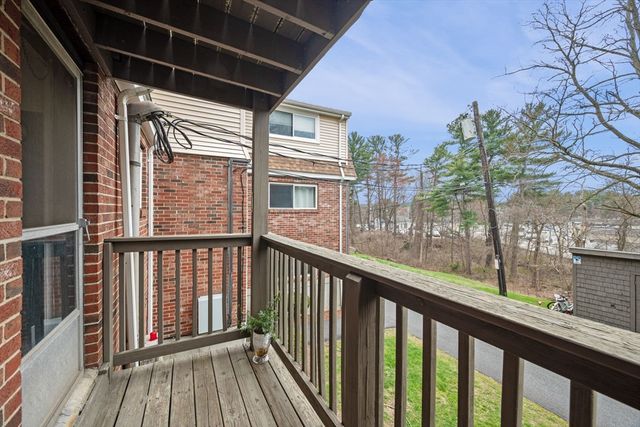7 Wampus Ave 15, Acton, MA 01720