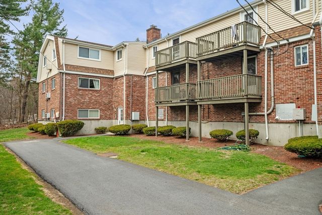 7 Wampus Ave 15, Acton, MA 01720