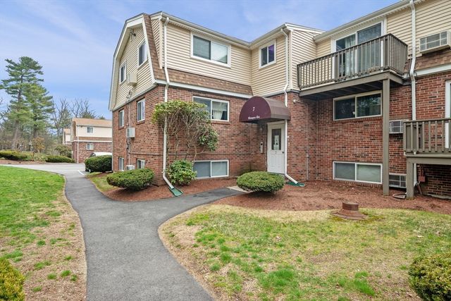 7 Wampus Ave 15, Acton, MA 01720