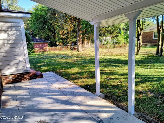 4004 Janna Street, Beaufort, SC 29906