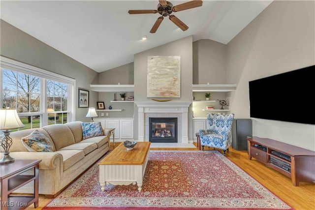 1543 Manfrass Drive, Streetsboro, OH 44241