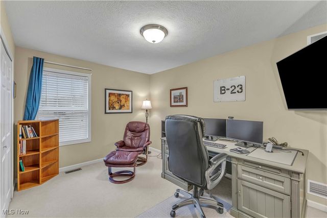 1543 Manfrass Drive, Streetsboro, OH 44241