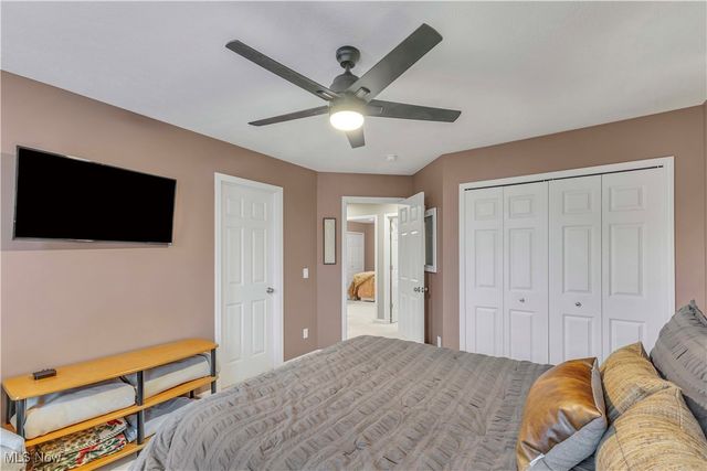 1543 Manfrass Drive, Streetsboro, OH 44241