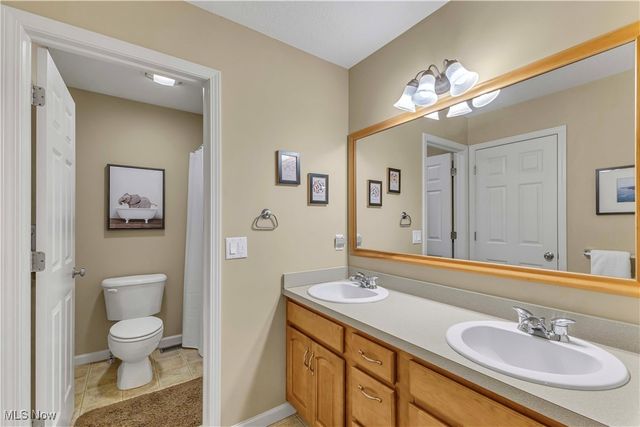 1543 Manfrass Drive, Streetsboro, OH 44241