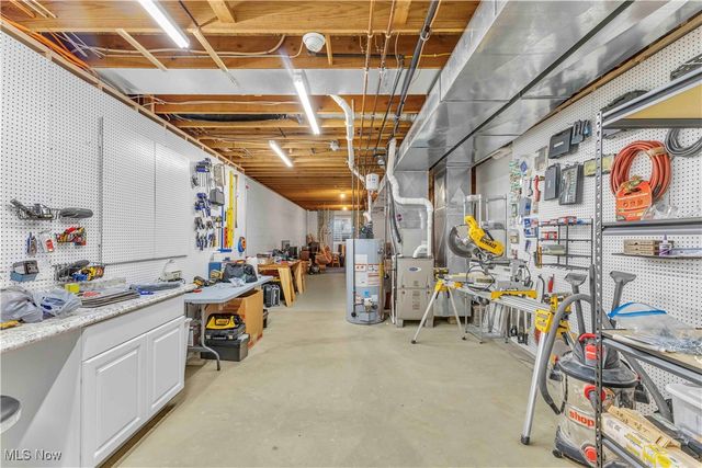 1543 Manfrass Drive, Streetsboro, OH 44241