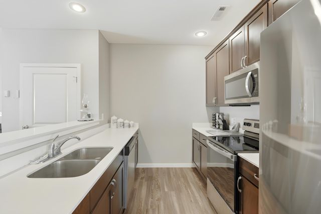 115 Vista View Drive B, Branson, MO 65616