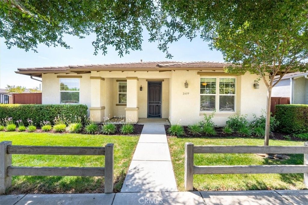Image 1 of property listing at 2459 Clubhouse, Paso Robles, CA 93446