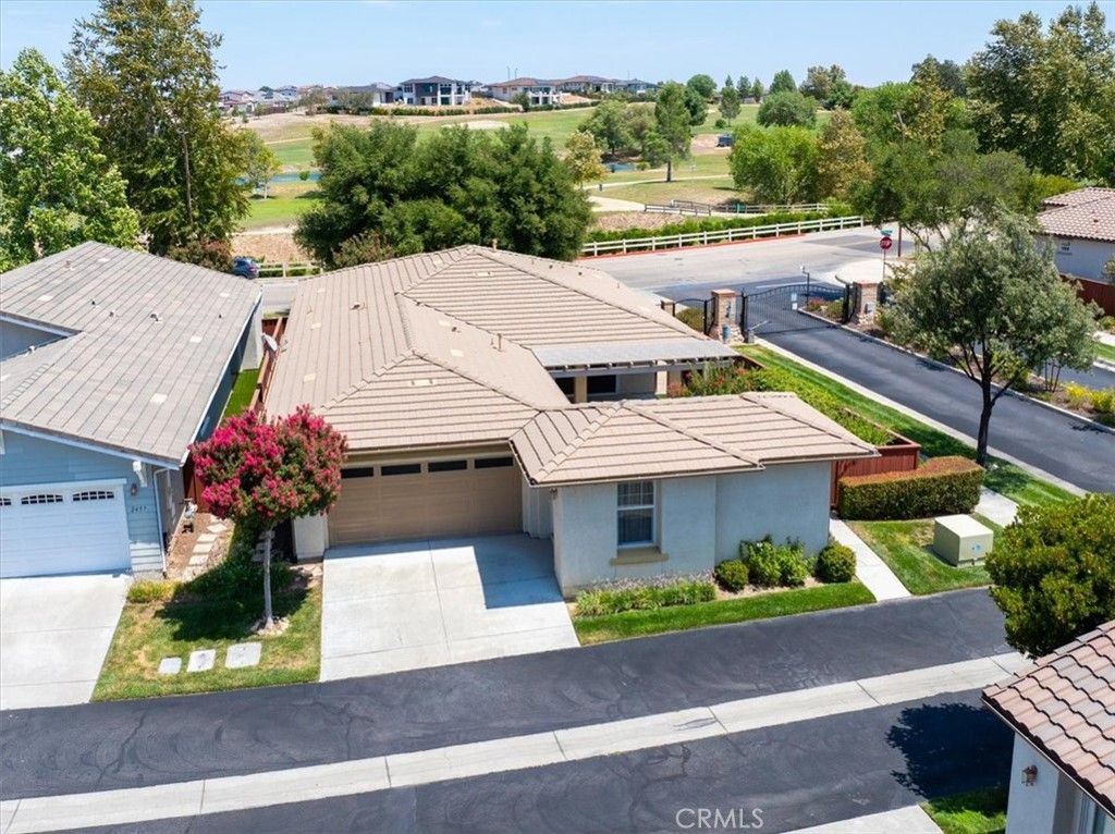 Image 4 of property listing at 2459 Clubhouse, Paso Robles, CA 93446
