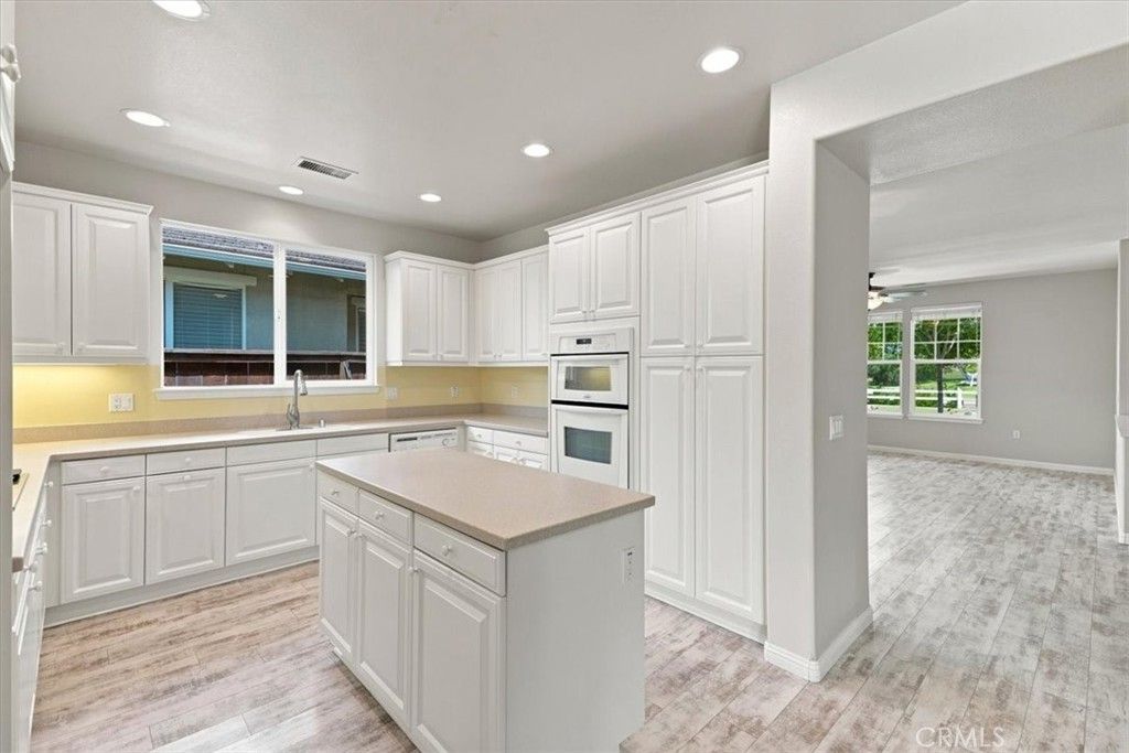 Image 9 of property listing at 2459 Clubhouse, Paso Robles, CA 93446