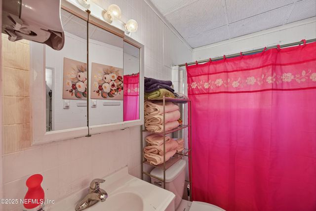 1209 IDA Street, Jacksonville, FL 32208