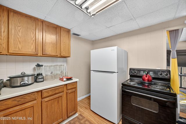 1209 IDA Street, Jacksonville, FL 32208