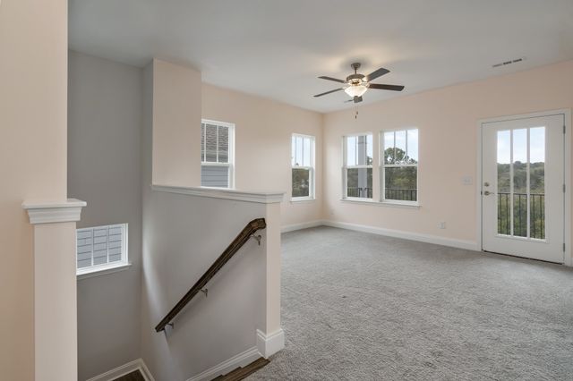 1006 Stoneleigh Ln, Nolensville, TN 37135