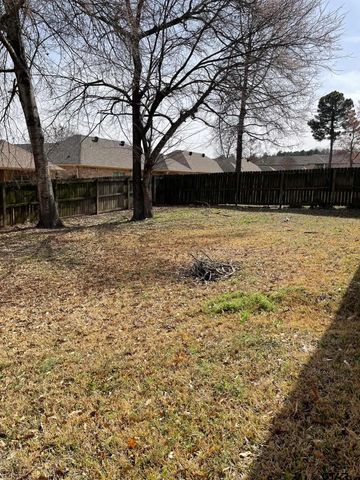 2136 Haverhill, Tyler, TX 75707