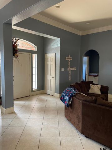 2136 Haverhill, Tyler, TX 75707