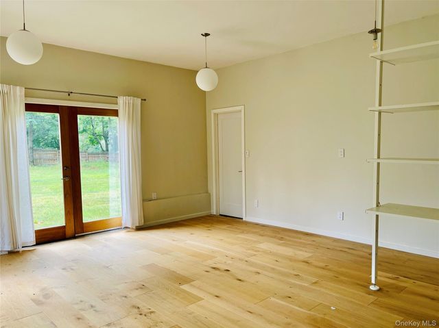 171 Yulan Barryville Road, Barryville, NY 12719