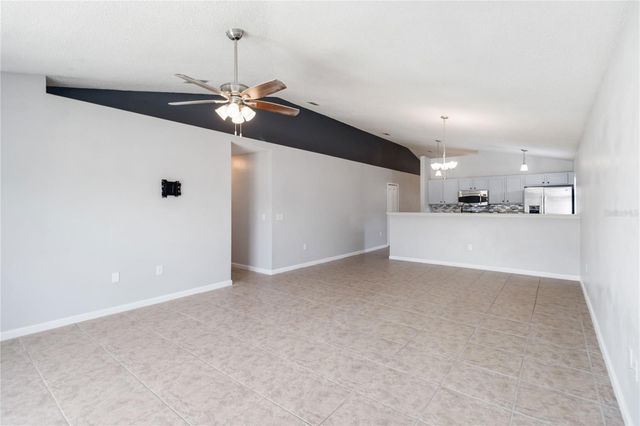 2225 SANDRIDGE CIRCLE, Eustis, FL 32726