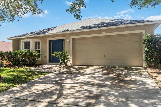 2225 SANDRIDGE CIRCLE, Eustis, FL 32726