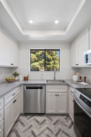 2201 Monroe Street 1004, Santa Clara, CA 95050