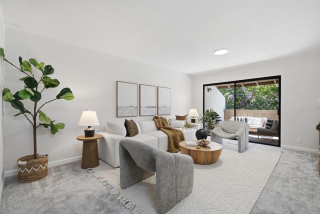 2201 Monroe Street 1004, Santa Clara, CA 95050