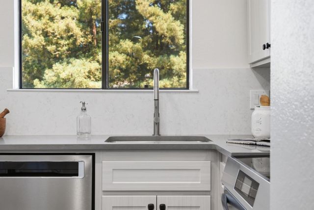2201 Monroe Street 1004, Santa Clara, CA 95050