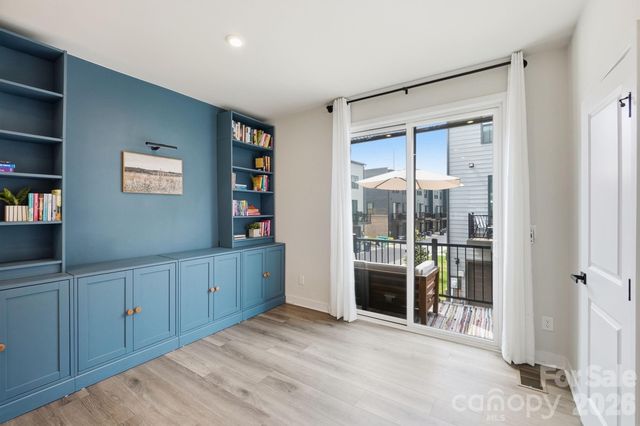 1063 Simcoe Lane, Charlotte, NC 28217