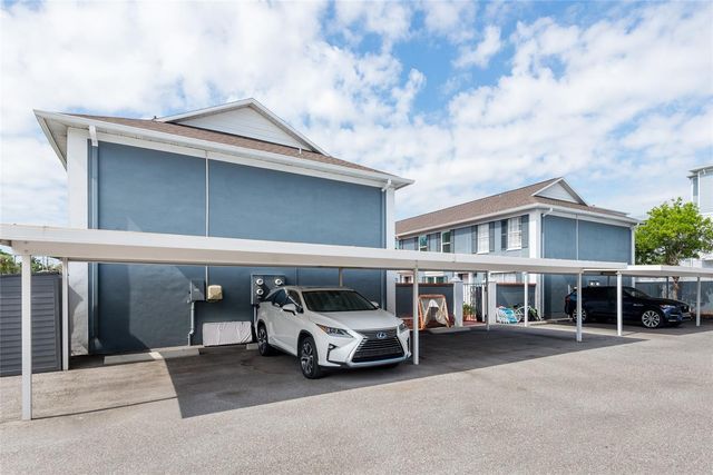 216 S TAMPANIA AVENUE, Tampa, FL 33609