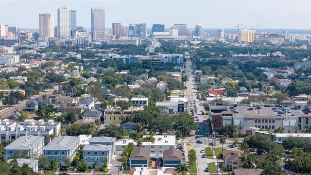 216 S TAMPANIA AVENUE, Tampa, FL 33609