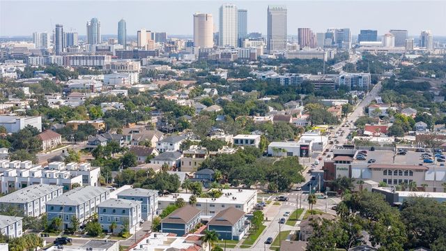 216 S TAMPANIA AVENUE, Tampa, FL 33609