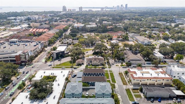 216 S TAMPANIA AVENUE, Tampa, FL 33609