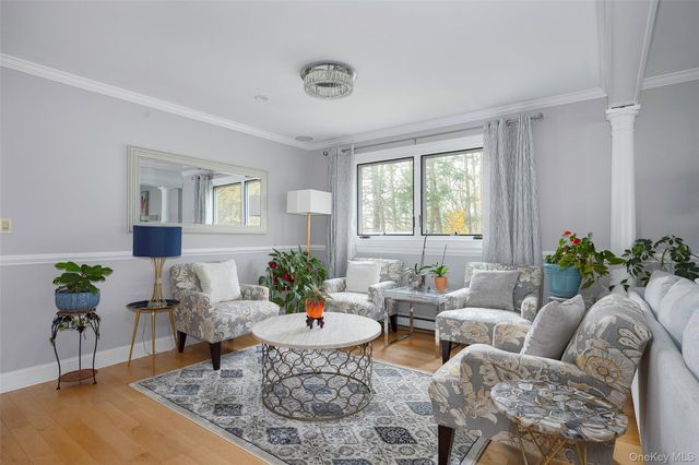 22 Country Club Road, Hopewell Junction, NY 12533