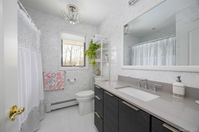 22 Country Club Road, Hopewell Junction, NY 12533