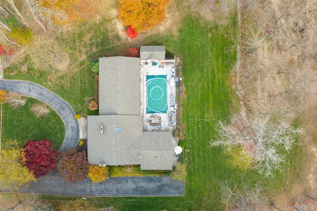 22 Country Club Road, Hopewell Junction, NY 12533