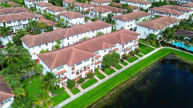 2828 SW 119th Way, Miramar, FL 33025