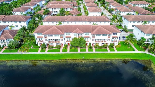 2828 SW 119th Way, Miramar, FL 33025