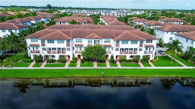 2828 SW 119th Way, Miramar, FL 33025