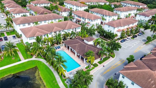 2828 SW 119th Way, Miramar, FL 33025