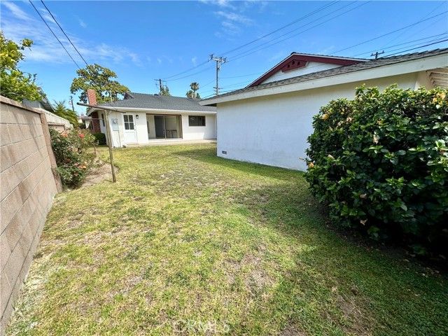 521 S Falcon, Anaheim, CA 92804