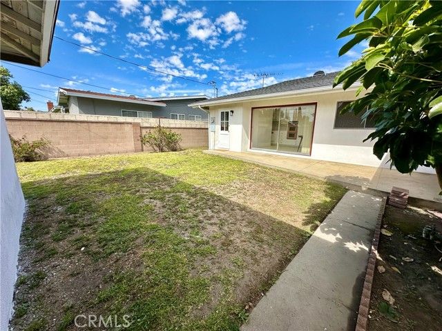 521 S Falcon, Anaheim, CA 92804