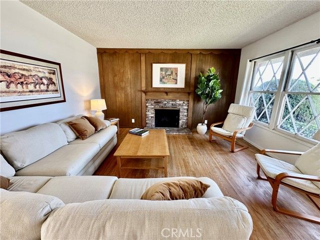 521 S Falcon, Anaheim, CA 92804