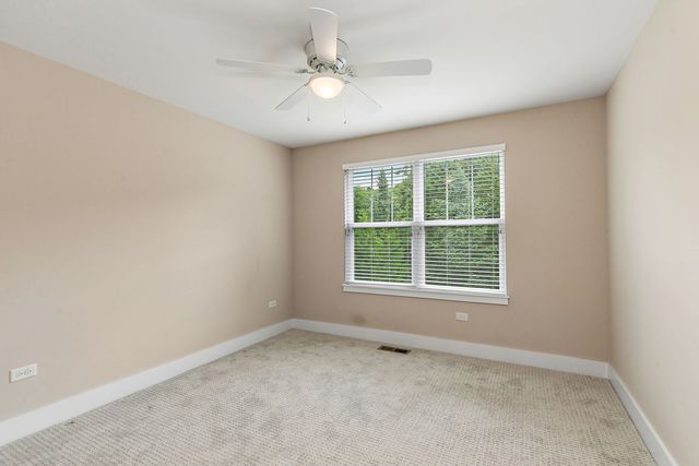 4275 Fiona Lane, Lisle, IL 60532