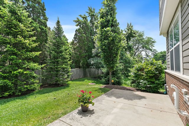 4275 Fiona Lane, Lisle, IL 60532