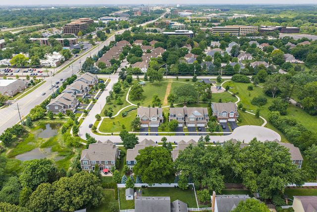4275 Fiona Lane, Lisle, IL 60532
