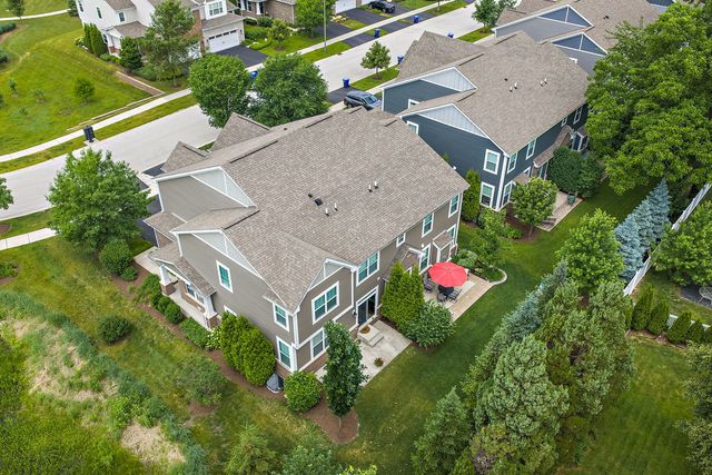 4275 Fiona Lane, Lisle, IL 60532