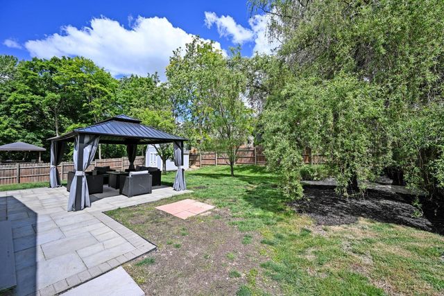 7712 Stonehill Drive, Anderson Twp, OH 45255