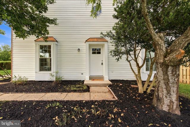 6073 TRIDENT LN, Woodbridge, VA 22193