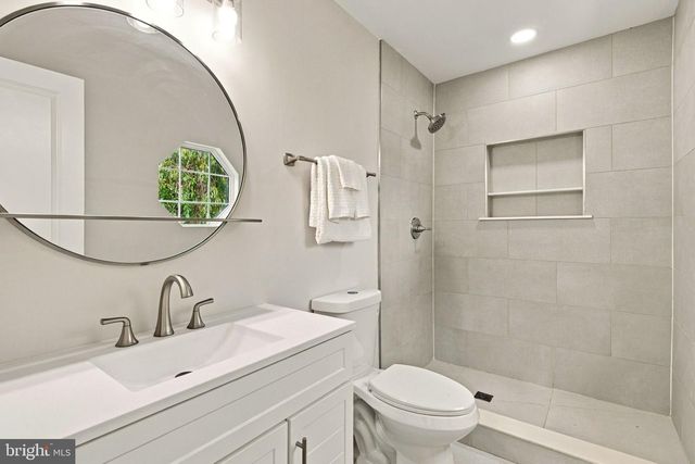 6073 TRIDENT LN, Woodbridge, VA 22193